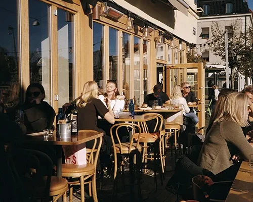 Uteserveringen hos Bar El Guiri